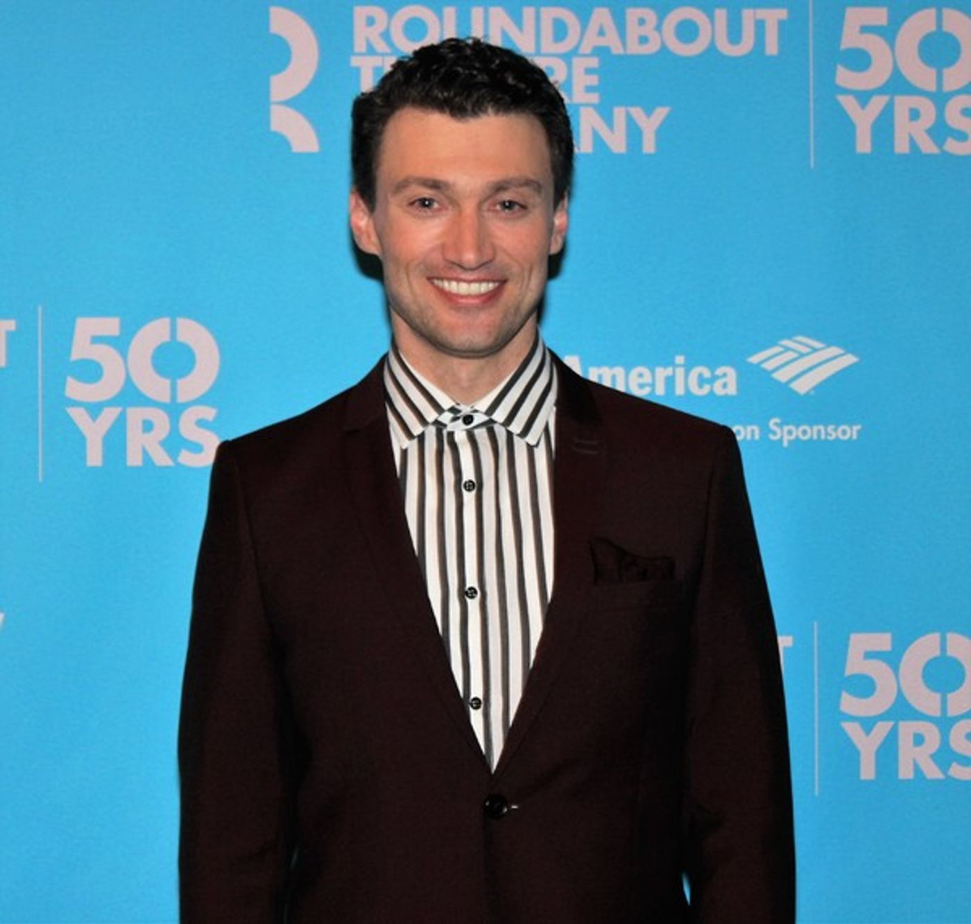 Photo Coverage: HOLIDAY INN Cast Parties Like It's Christmas on Opening Night!  Image