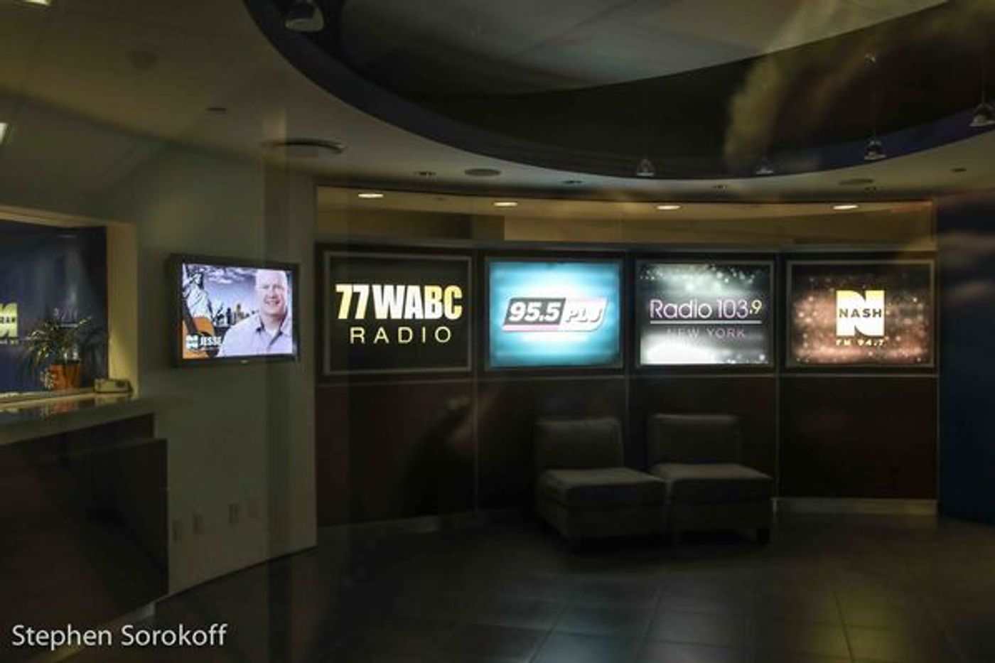 Photo Coverage: Radio Legend Joey Reynolds Launches New Show On WABC  Image