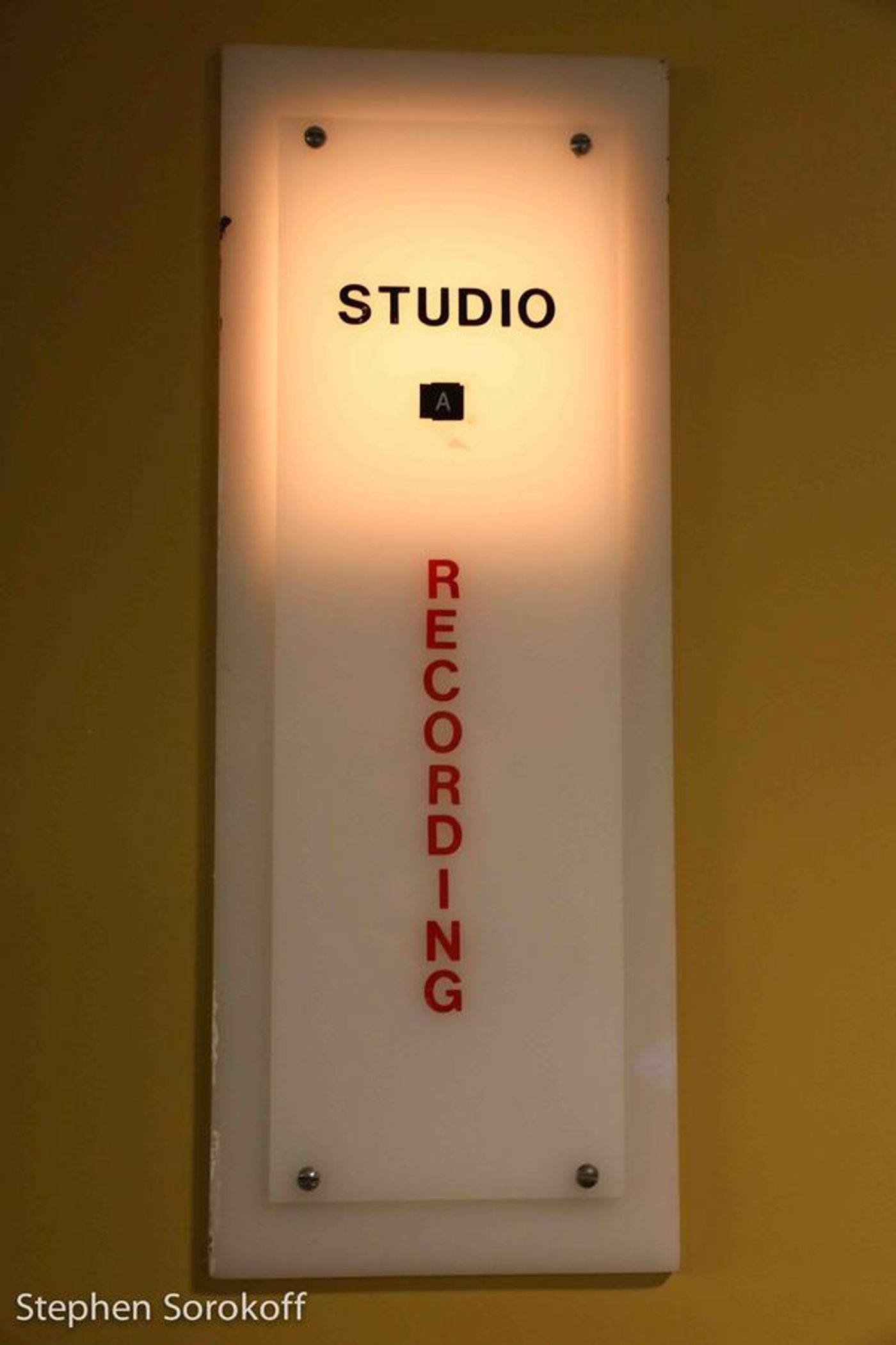 Photo Coverage: Radio Legend Joey Reynolds Launches New Show On WABC  Image