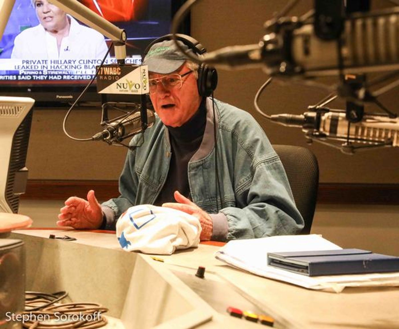 Photo Coverage: Radio Legend Joey Reynolds Launches New Show On WABC  Image