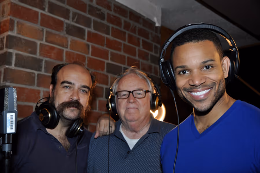 Exclusive Photo Coverage: Jessie Mueller & the Cast of WAITRESS Feel the Love for Carols For A Cure Image