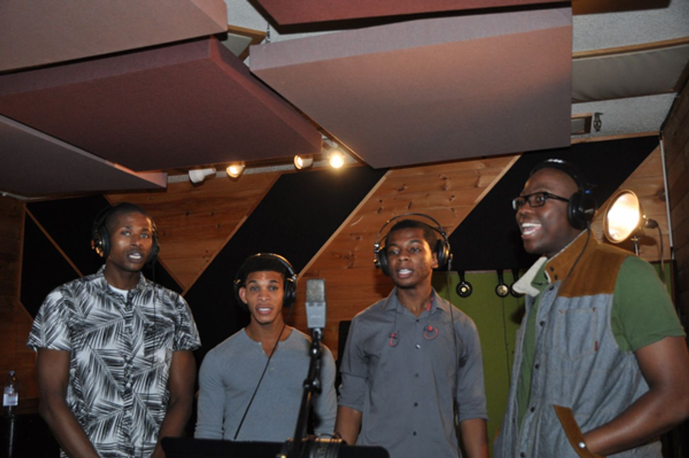 Exclusive Photo Coverage: THE LION KING Cast Records for Carols For A Cure  Image