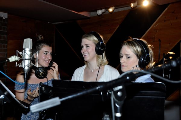 Hannah Shankman, Ginna Clair Mason and Heather Spore Photo