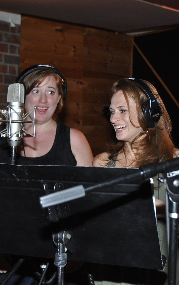 Hannah Dowdy and Courtney Iventosch Photo