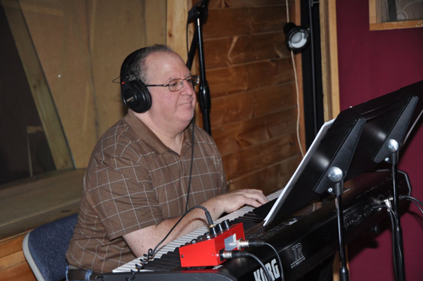 Exclusive Photo Coverage: AT THIS PERFORMANCE Records Track for Carols For A Cure  Image