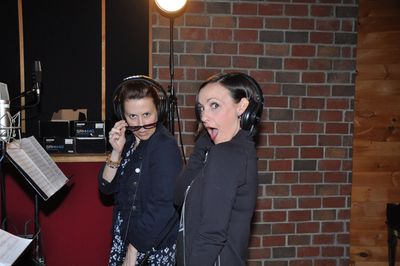 Tari Kelly and Jenny Lee Stern Photo