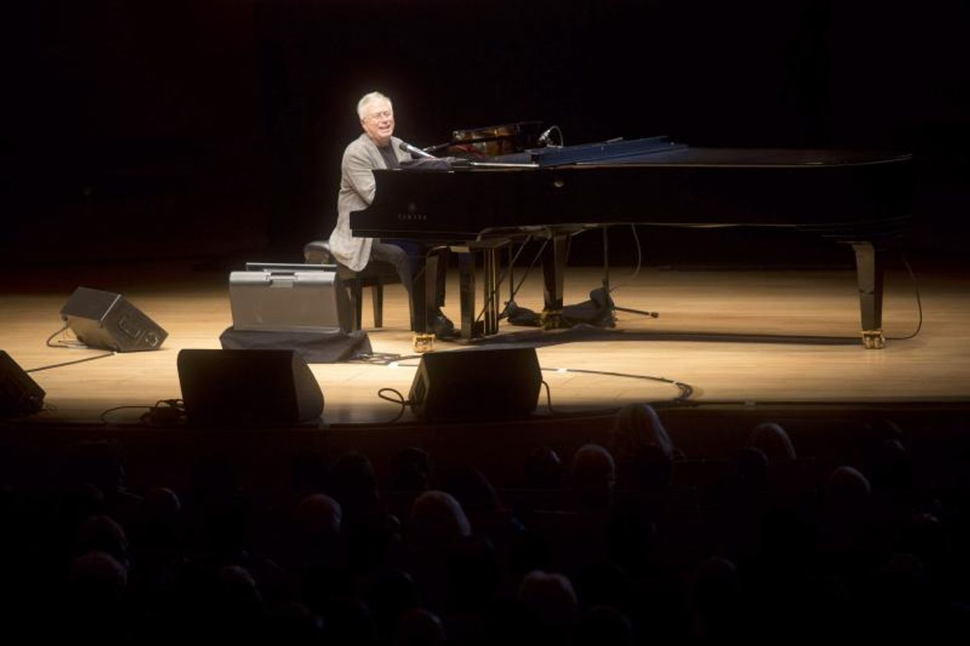 Review: Alan Menken Debuts Fresh Retrospective Concert at Segerstrom Center  Image