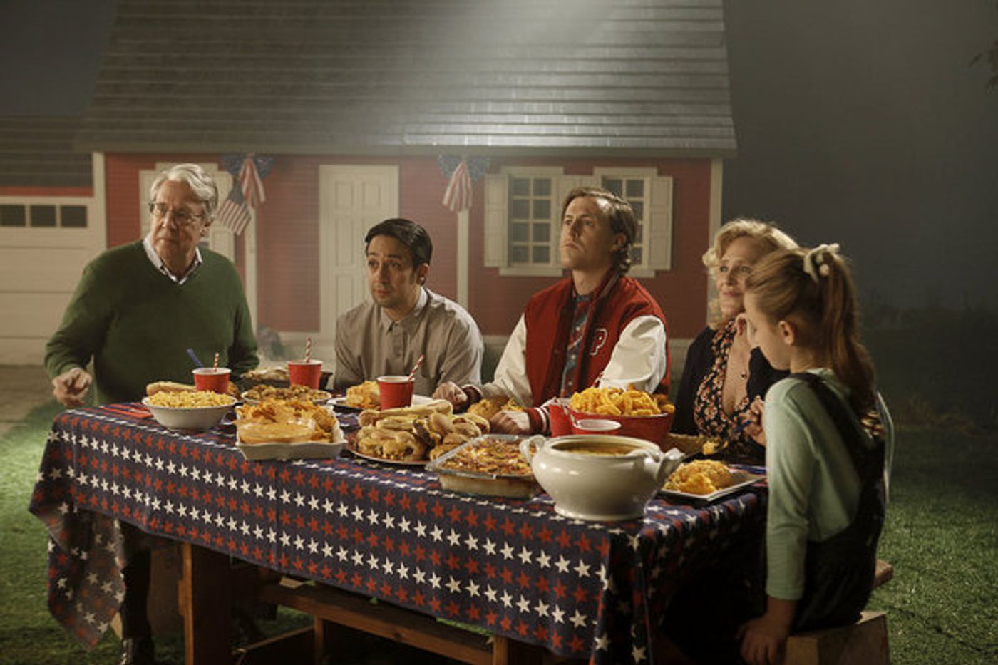 Check Out Just-Released Photos from Lin-Manuel Miranda-Hosted SNL!  Image