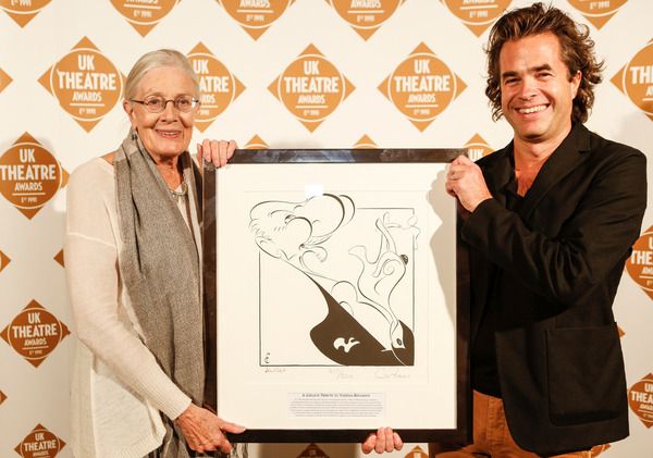 Photo Flash: Ian McKellen, Eileen Atkins & Vanessa Redgrave at UK Theatre Awards  Image