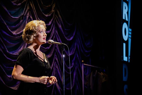 Jennifer Swiderski Photo