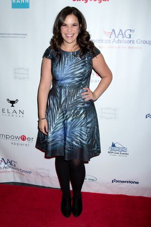 Lindsay Mendez @ BroadwayWorld Lindsay Mendez Photo