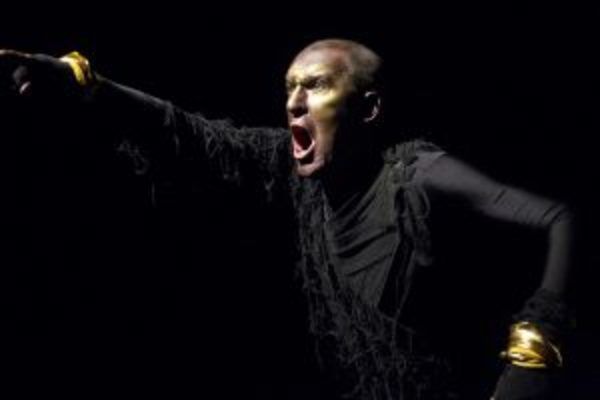 Pat Kinevane Photo