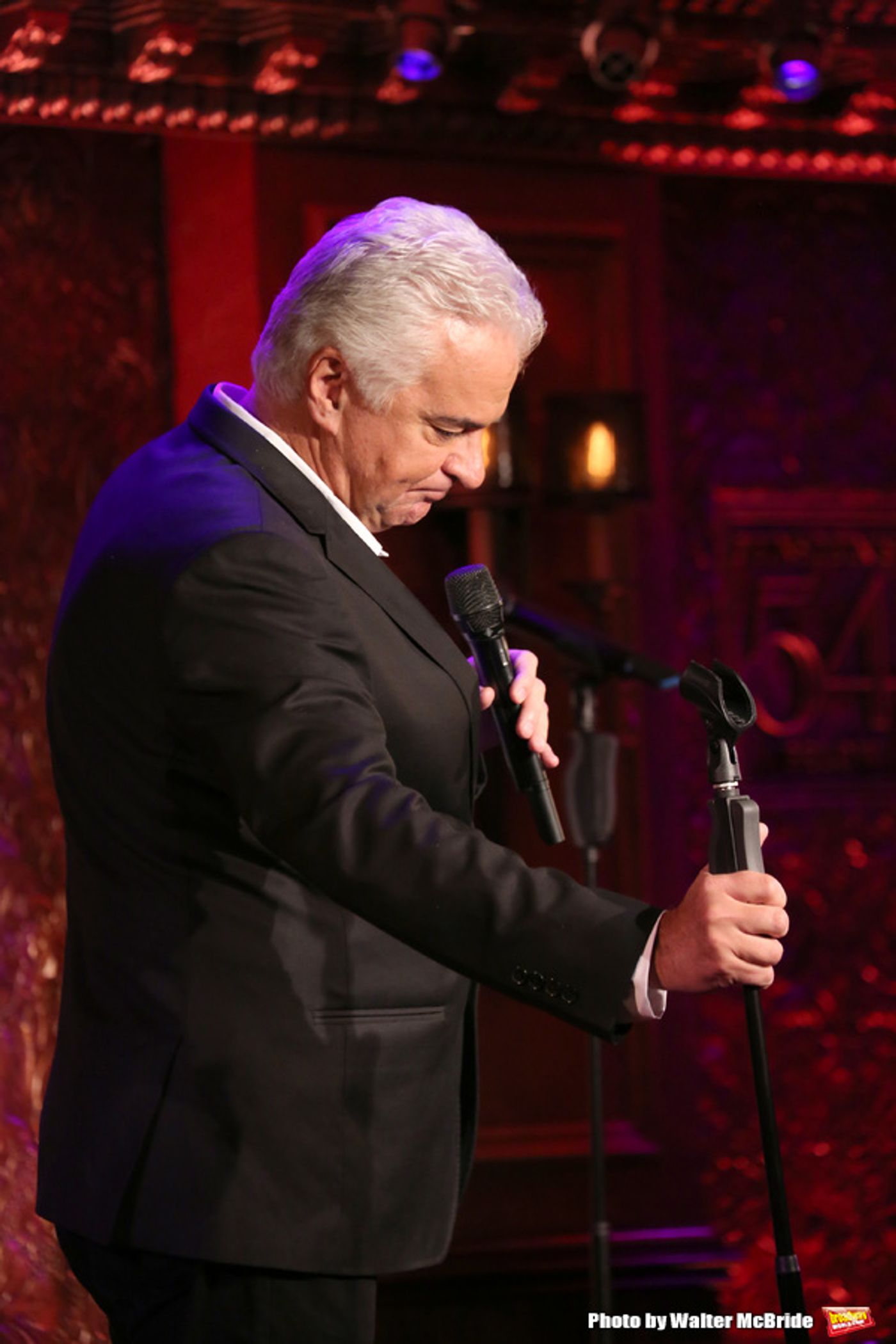 Photo Coverage: John O'Hurley Previews A MAN WITH STANDARDS at Feinstein's/54 Below!  Image