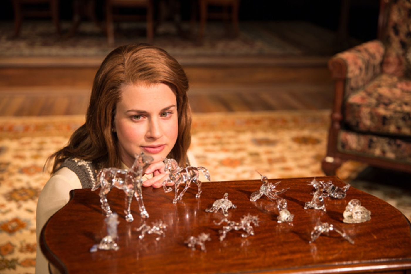 Photo Flash: First Look at Pioneer Theatre Company's THE GLASS MENAGERIE  Image