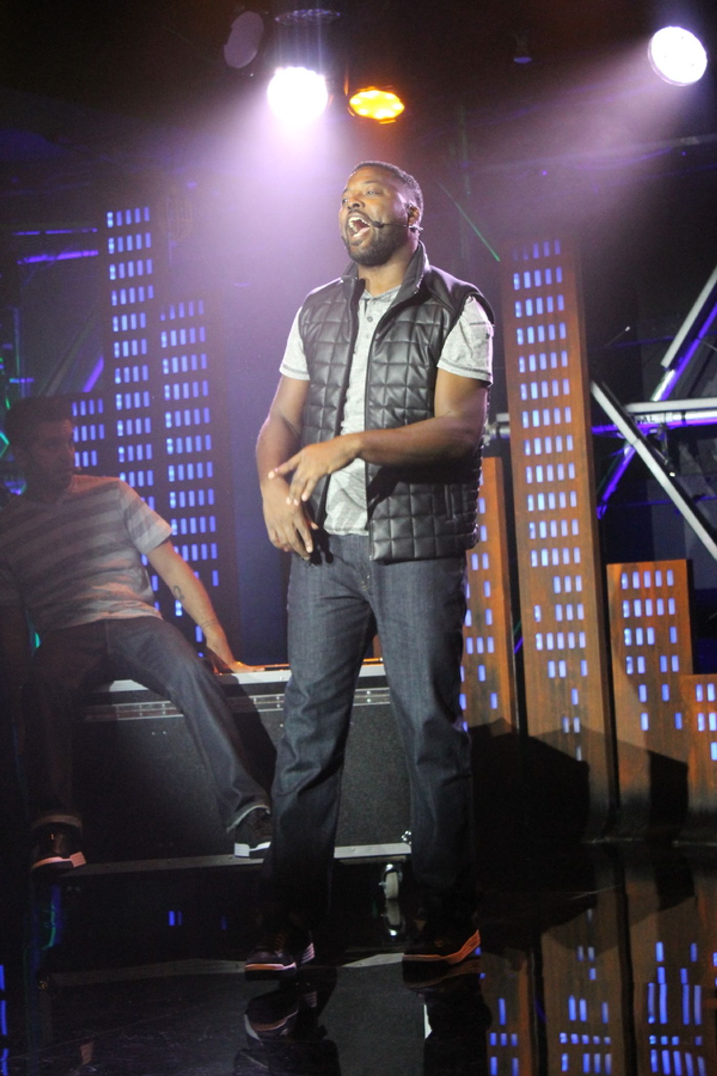 Photo Flash: In Rehearsal for John Leguizamo's OTHELLO: THE REMIX  Image