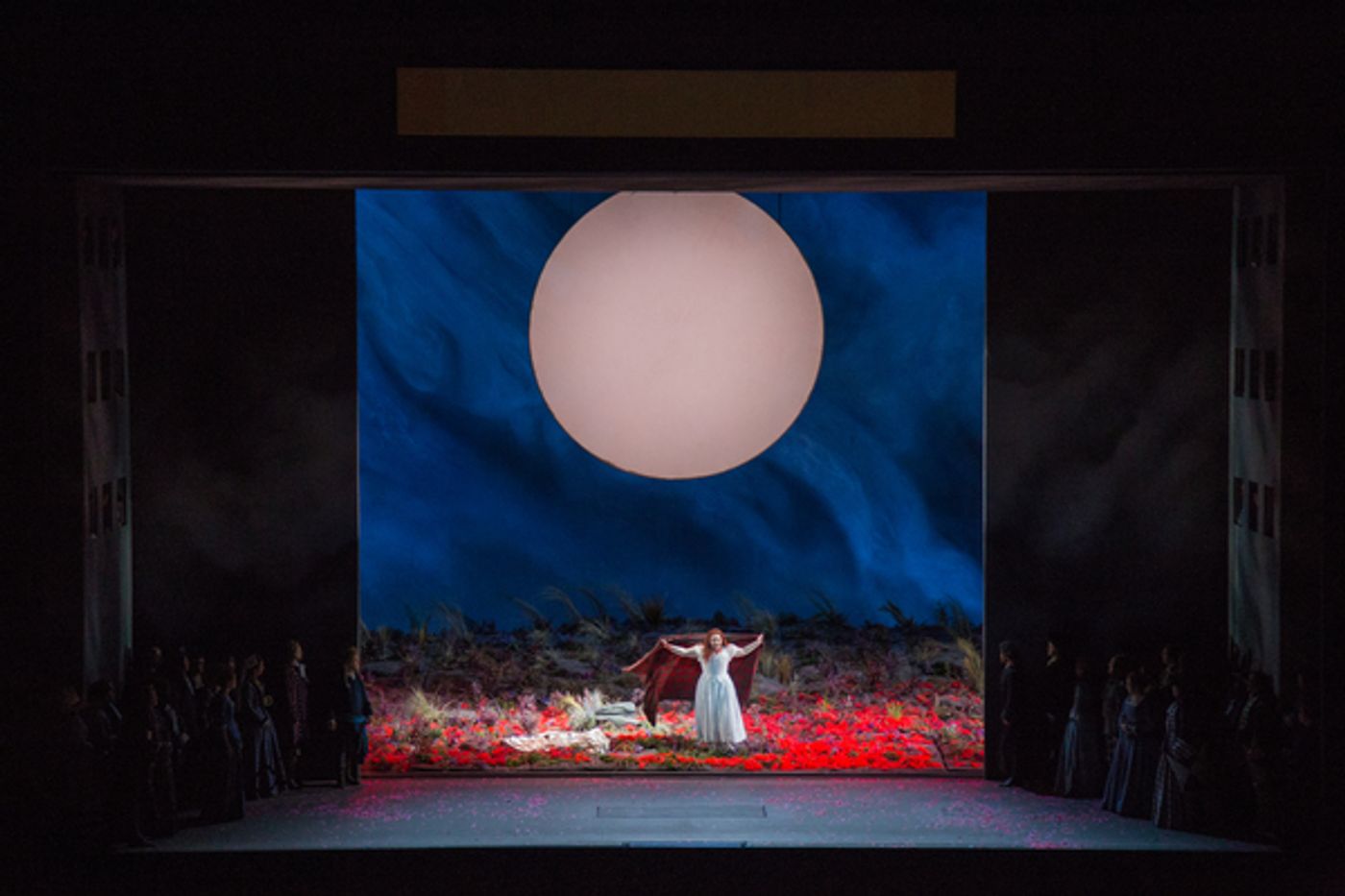 Photo Flash: First Look at LUCIA DI LAMMERMOOR, Opening This Weekend at the Lyric Photo Flash: First Look at LUCIA DI LAMMERMOOR, Opening This Weekend at the Lyric Image