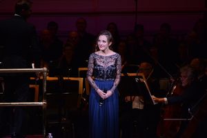 Laura Osnes @ BroadwayWorld Laura Osnes Photo