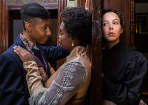 Amber Snyder, Aneisa Hicks and Tiffany Mitchenor @ BroadwayWorld Amber Snyder, Aneisa Hicks and Tiffany Mitchenor Photo