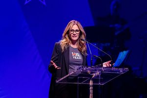 Julia Roberts @ BroadwayWorld Julia Roberts Photo