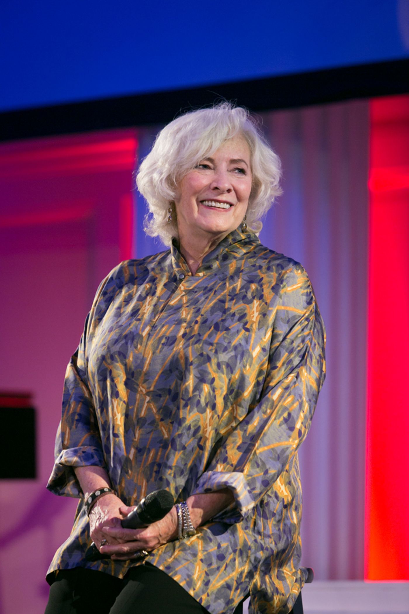 Photo Flash: Betty Buckley, Cicely Tyson, Estelle Parsons, Molly Ringwald and More Take Part in Primary Stages' 2016 Gala  Image