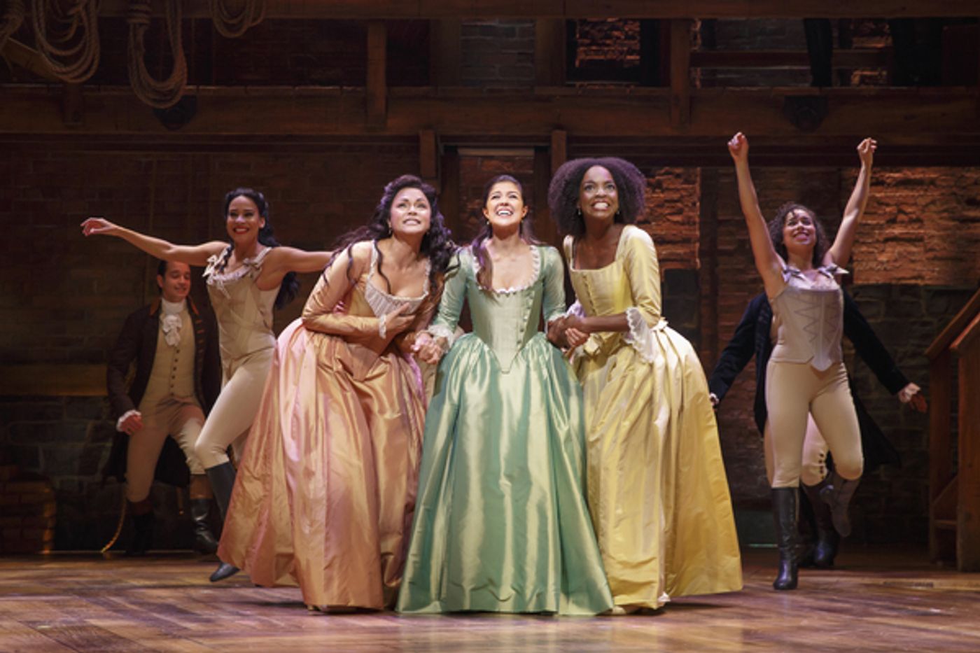 Photo Flash: HAMILTON Takes Its Shot in Chicago- First Look!  Image