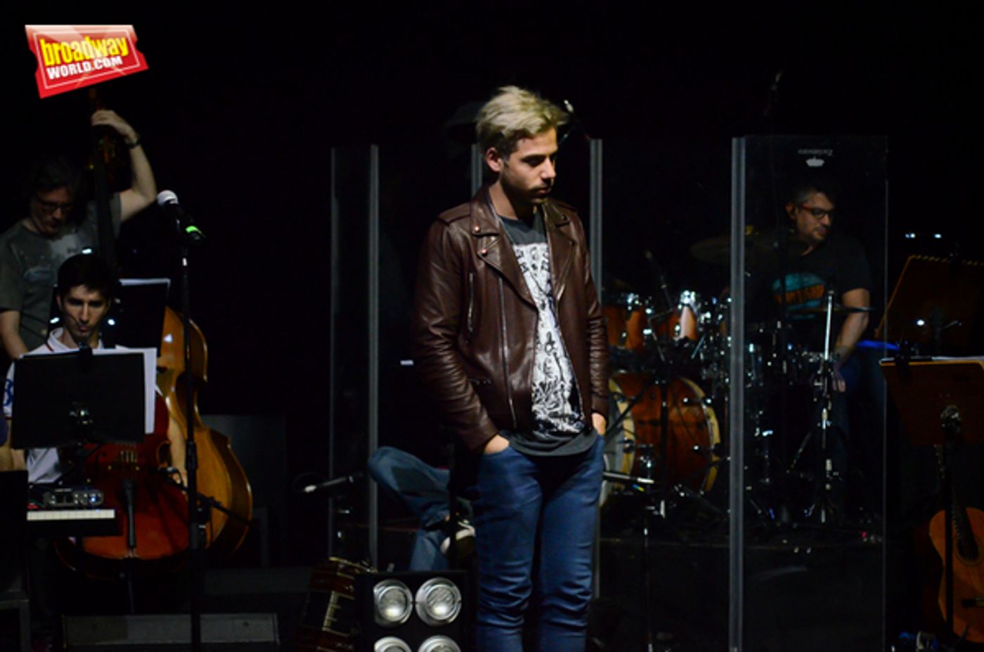 Feature: Así son los ensayos de NEXT TO CASI NORMALES  Image