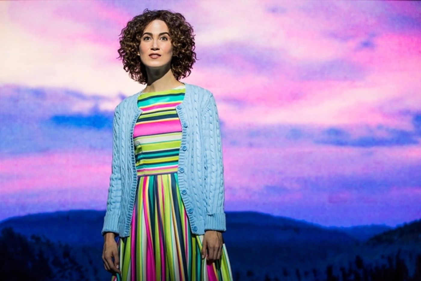 Photo Flash: Sneak Peek at DIRTY DANCING, Coming to the Arsht Center This Fall  Image