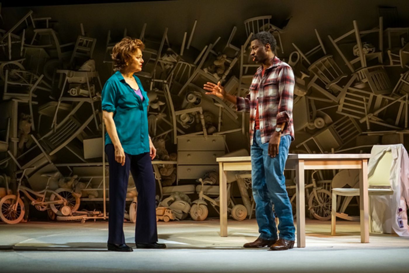 Photo Flash: First Look a ROZ AND RAY, Premiering Tonight at Seattle Rep Photo Flash: First Look a ROZ AND RAY, Premiering Tonight at Seattle Rep Image