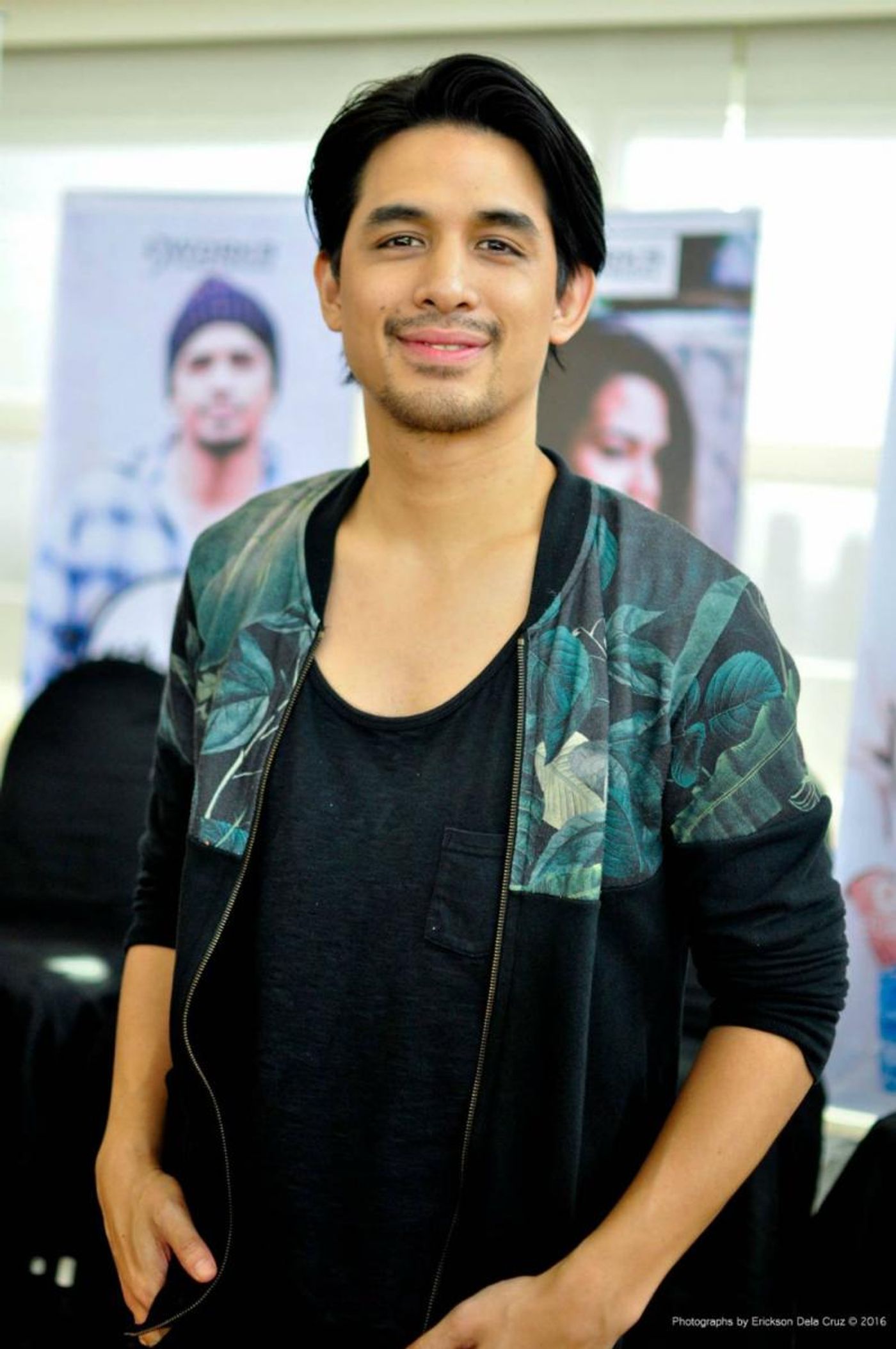 Interview: Jef Flores Talks Jonathan Larson, 'Profitable Creativity' & More  Image