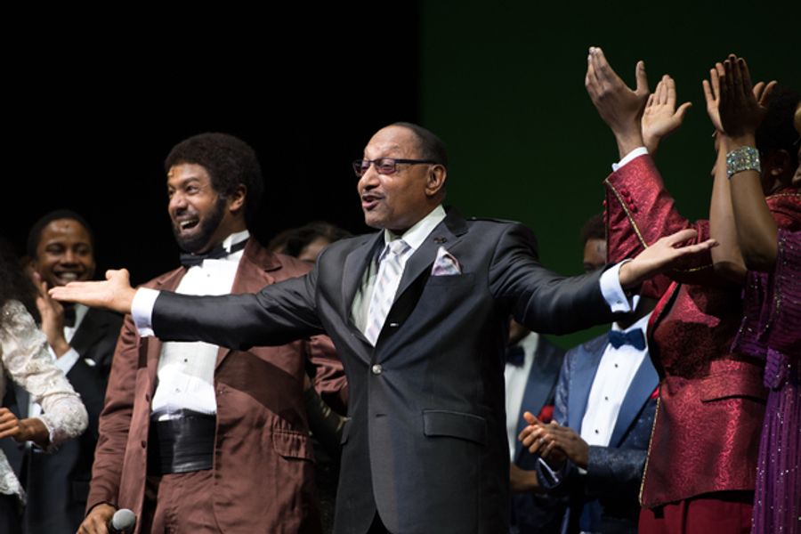 Photo Flash: Motown Legend The Hightops' Duke Fakir Meets MOTOWN THE MUSICAL's West End Cast Image