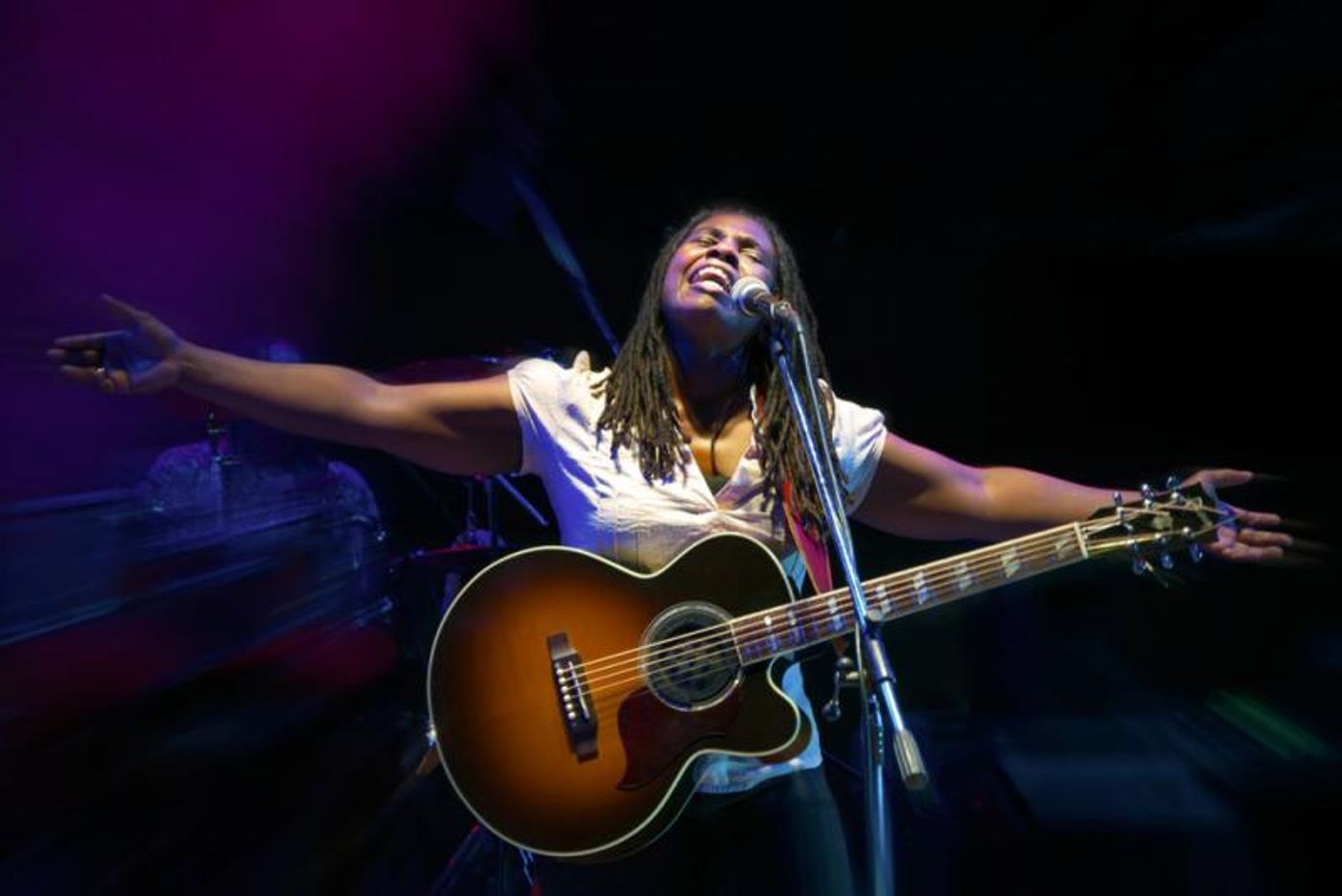 Review: Ruthie Foster Comes to the Abbey Bar  Image