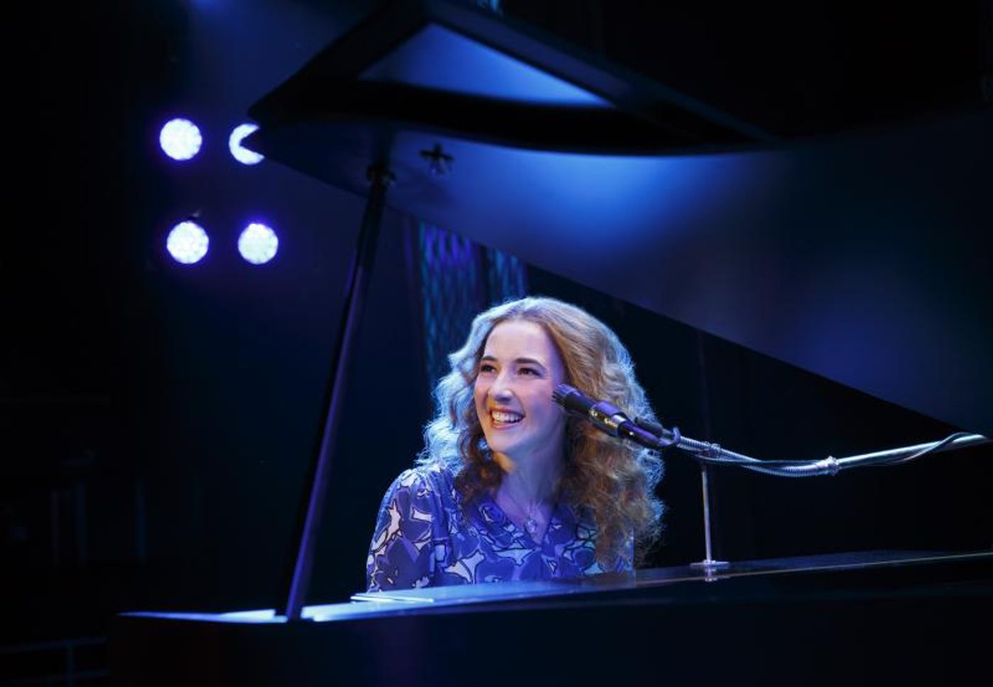 Review: BEAUTIFUL at the Paramount Lives Up to Its Name Image