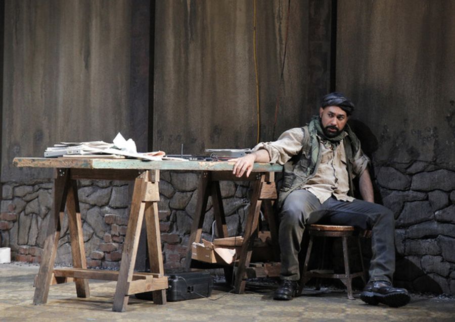 Photo Flash: First Look at THE INVISIBLE HAND at KC Rep  Image
