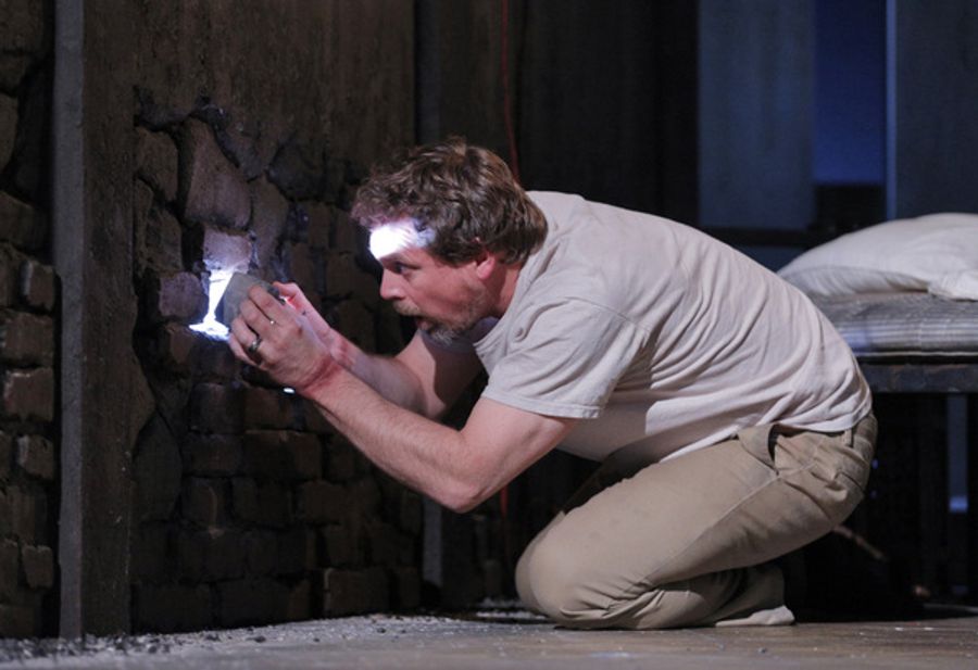 Photo Flash: First Look at THE INVISIBLE HAND at KC Rep  Image