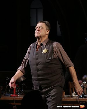 John Goodman Photo