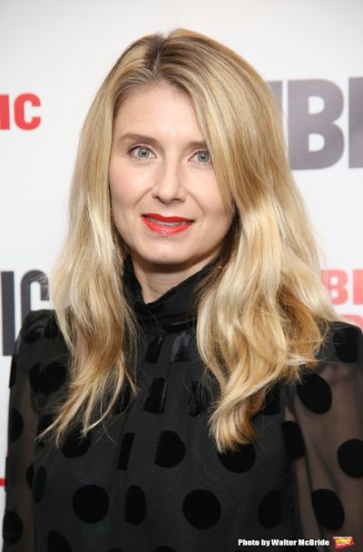 Nadia Bowers  Photo