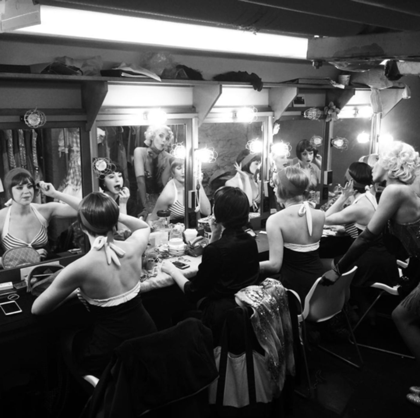 Photo Flash: It's Just Peachy at HOLIDAY INN, Existential at SOMETHING ROTTEN, and More Saturday Intermission Pics!  Image