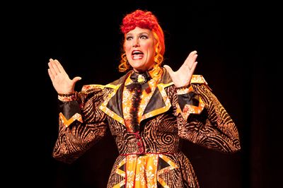 Shelley Marsh Poggio as Mrs. Treat
 Photo