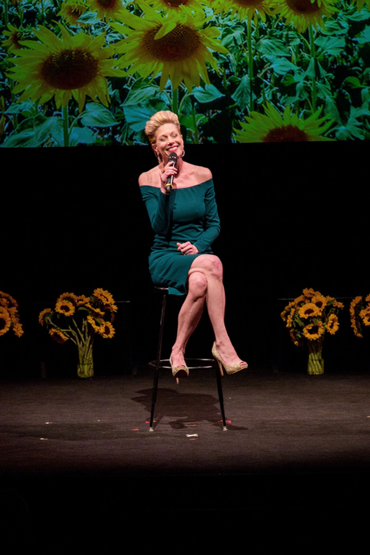 Photo Coverage: The Actors Fund Honors Marin Mazzie at NOTHING LIKE A DAME  Image