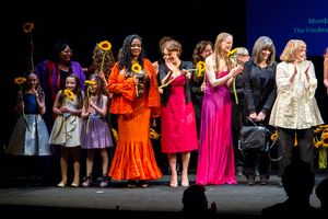 Ava Briglia, Carol Woods, Willow McCarthy, Aviva Winick, Jane Beller, Tonya Pinkins, Judy Kuhn, Erin Hill, Phyllis Newman @ BroadwayWorld Ava Briglia, Carol Woods, Willow McCarthy, Aviva Winick, Jane Beller, Tonya Pinkins, Photo