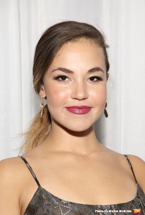 Solea Pfeiffer  Photo