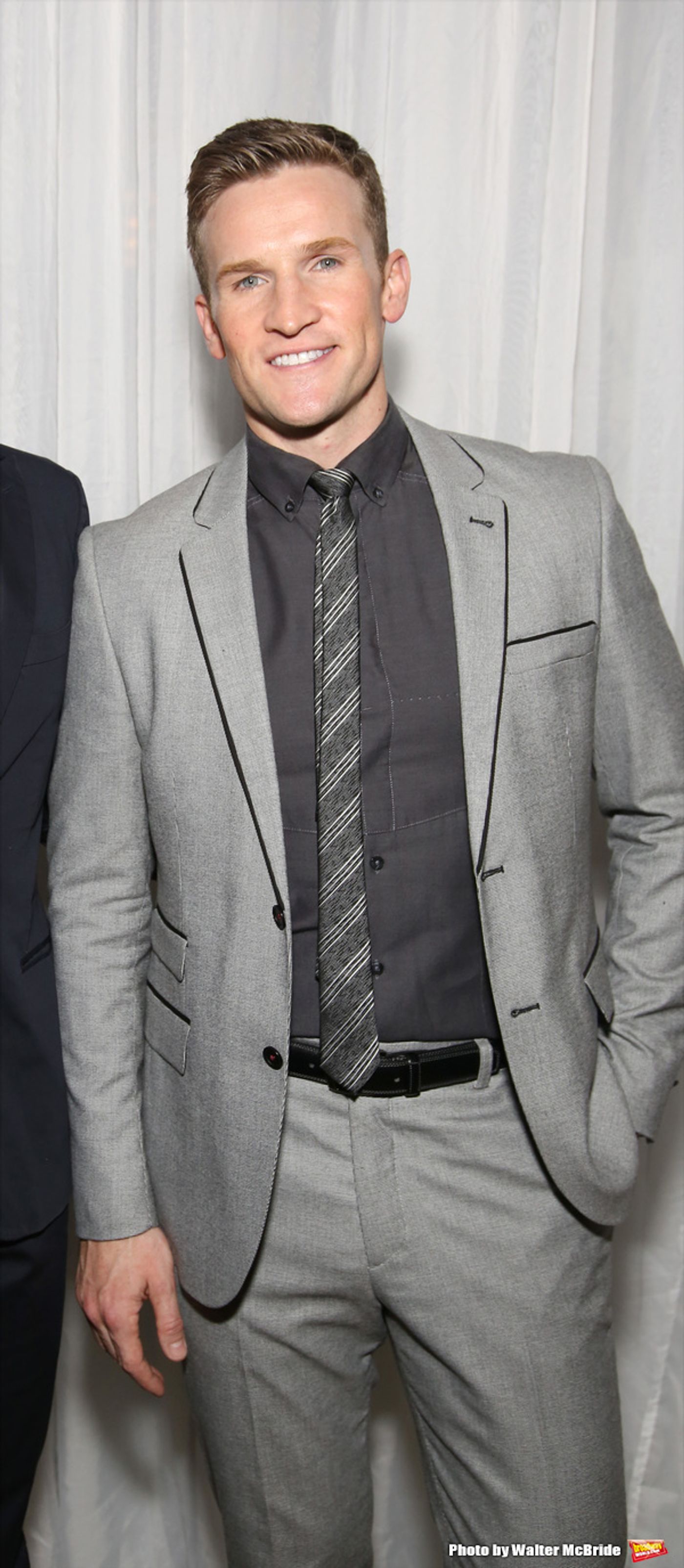 Photo Coverage: Jake Gyllenhaal, Zachary Levi & More Pose at New York City Center Gala  Image