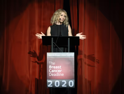 Ari Graynor Photo