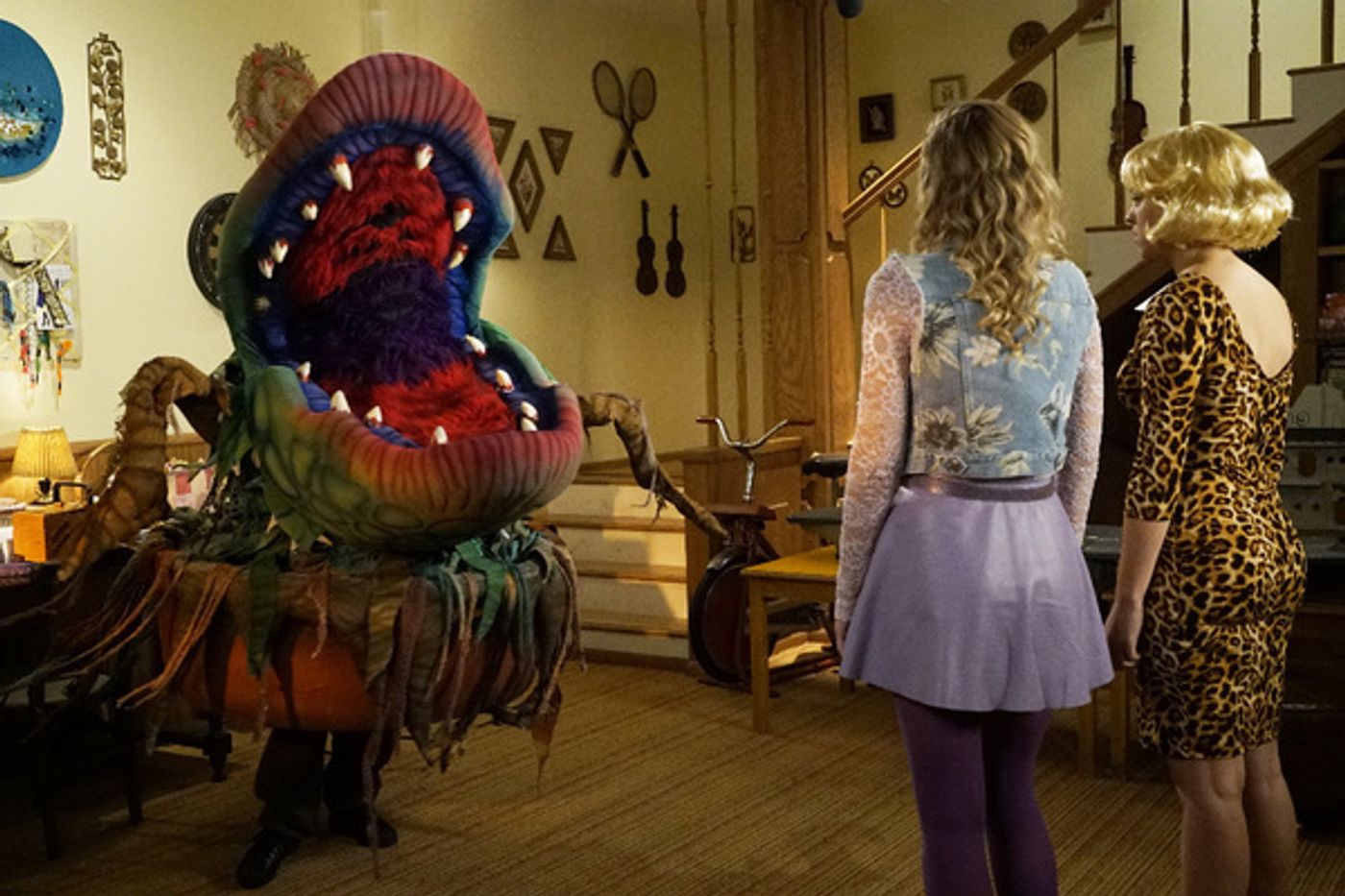 Photo Flash: First Look - ABC's 'The Goldbergs' Pays Tribute to LITTLE SHOP OF HORRORS  Image