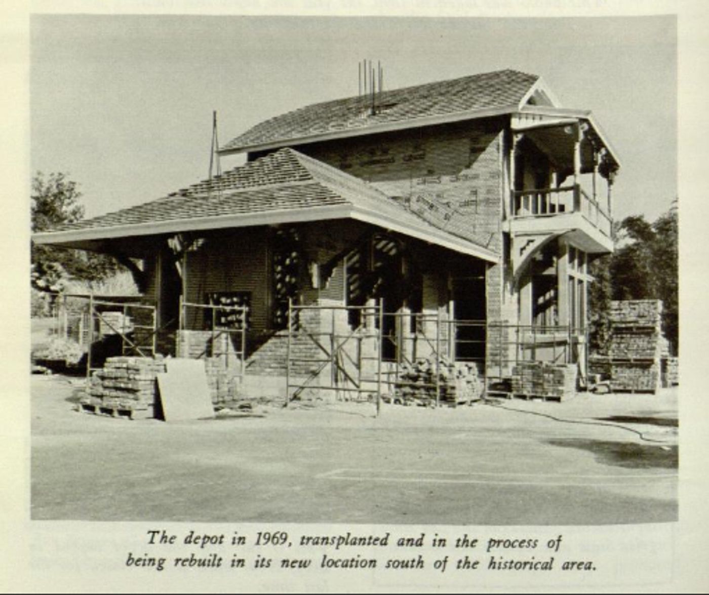 Theatre in Historic Places: Unbound Productions Takes MYSTERY LIT to the Santa Anita Train Depot  Image