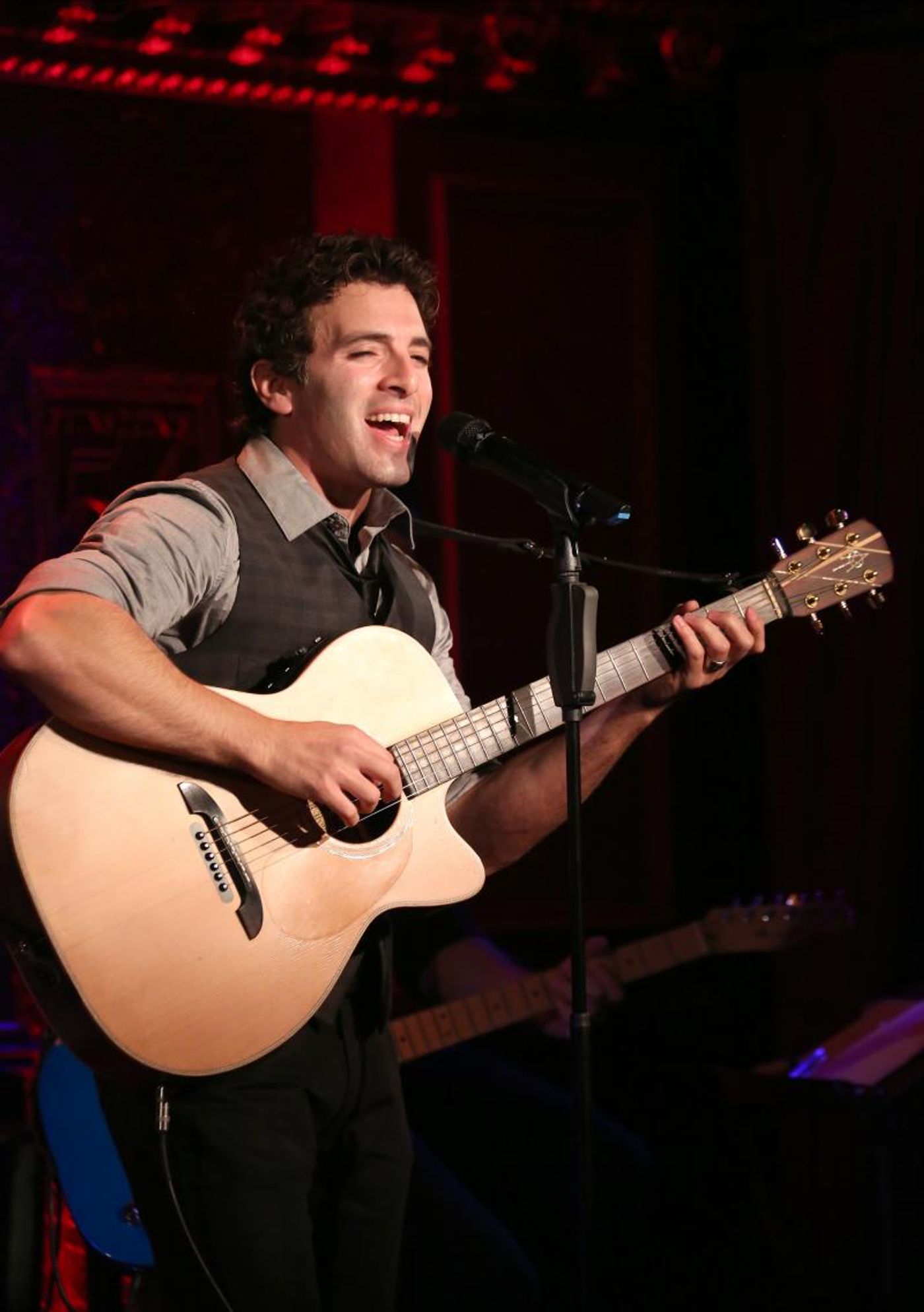 Interview: Jukebox King Jarrod Spector Gets Ready to Hold Court at Feinstein's/54 Below!  Image
