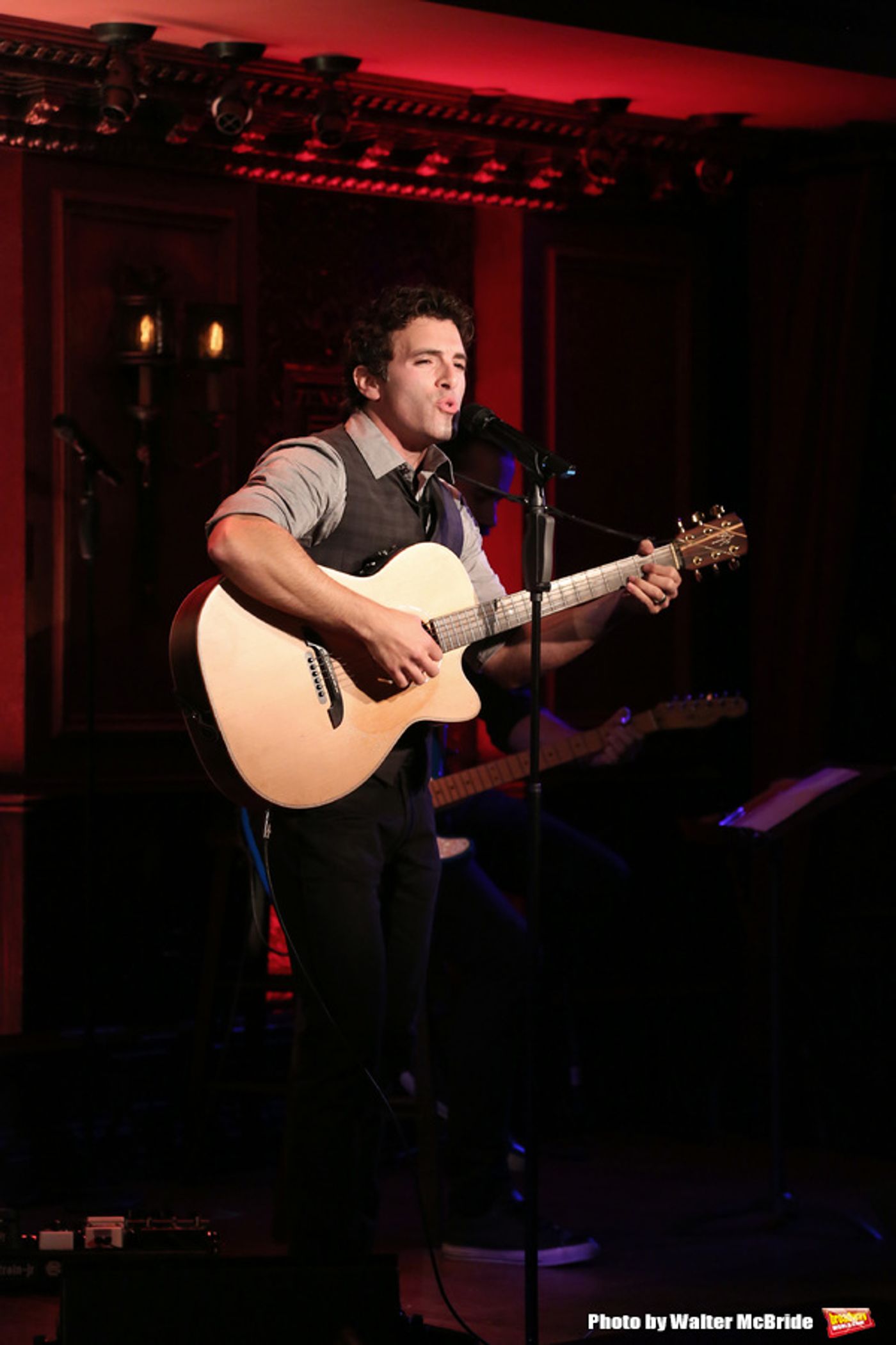 Photo Coverage: Jarrod Spector Previews JUKEBOX LIFE at Feinstein's/54 Below  Image