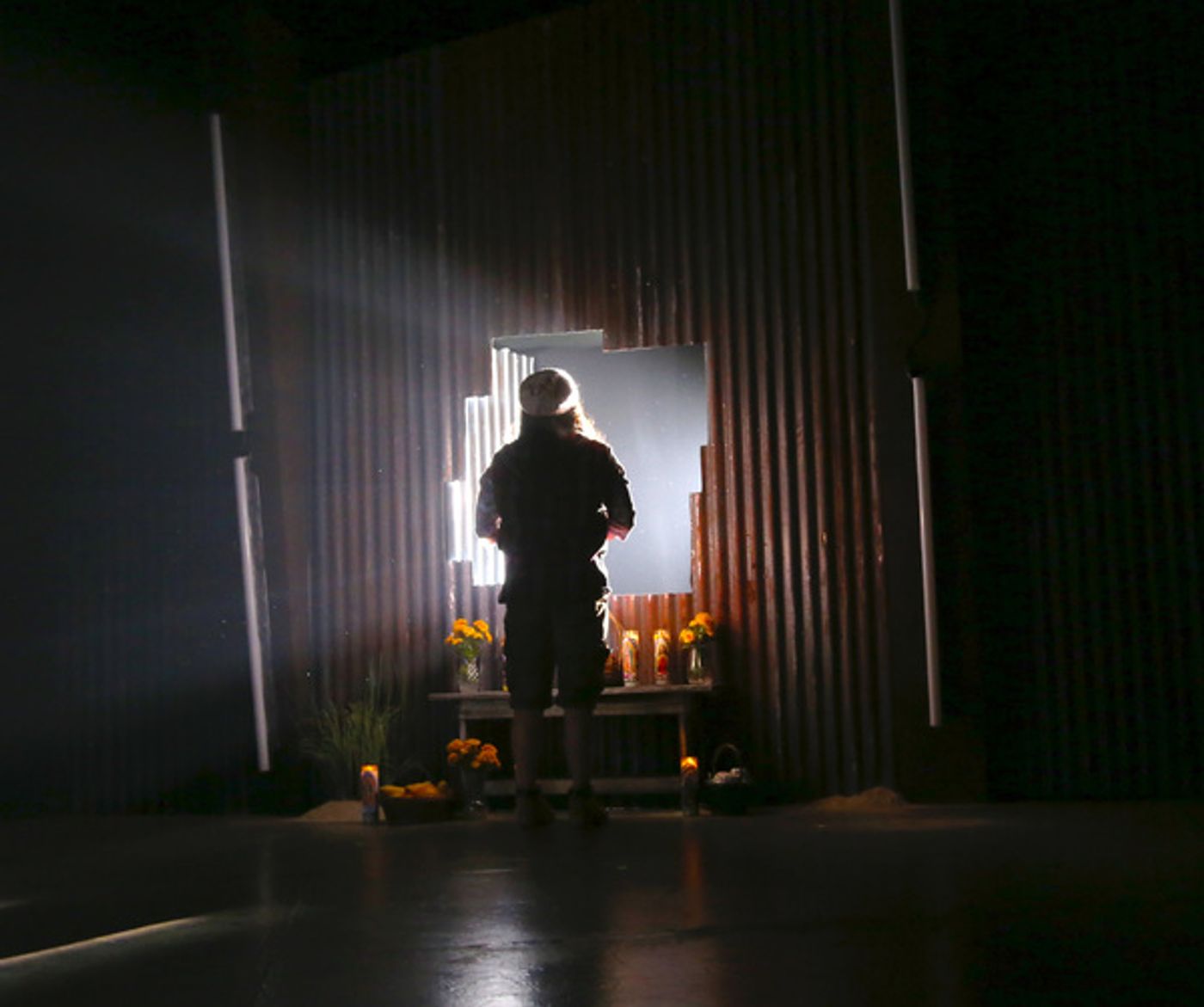 Photo Flash: Connecticut Rep Presents NUEVO CALIFORNIA  Image