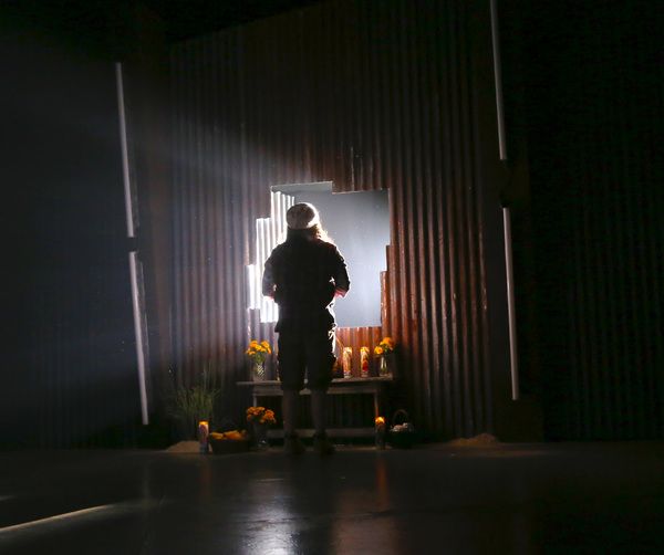 Pearl Matteson (Sin Fin) in NUEVO CALIFORNIA by Bernardo Solano and Allan Havis onsta Photo