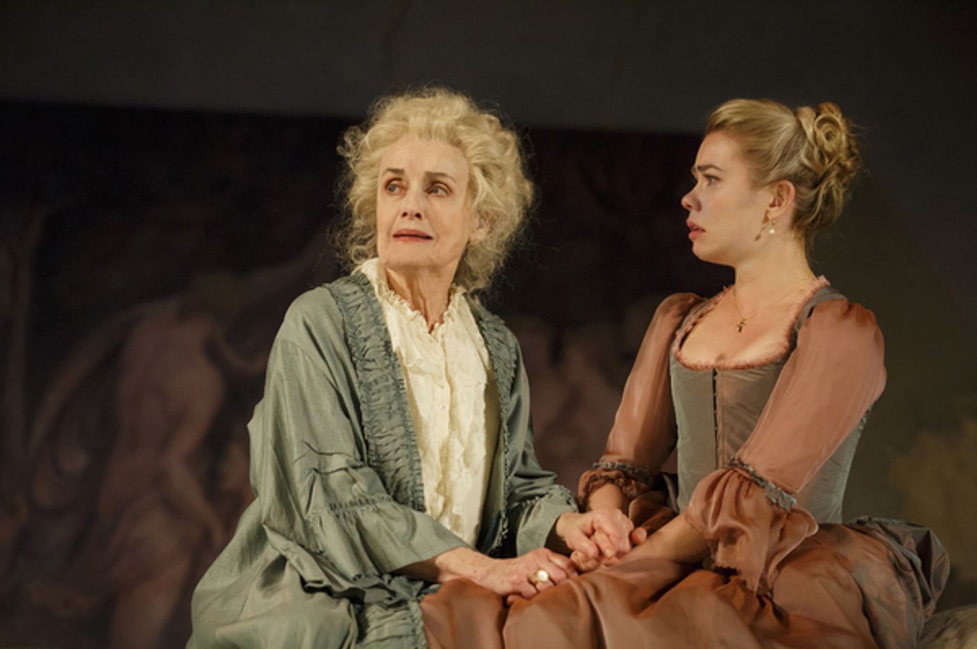 Photo Flash: Scintillating First Look at Liev Schreiber and Janet McTeer in LES LIAISONS DANGEREUSES on Broadway  Image